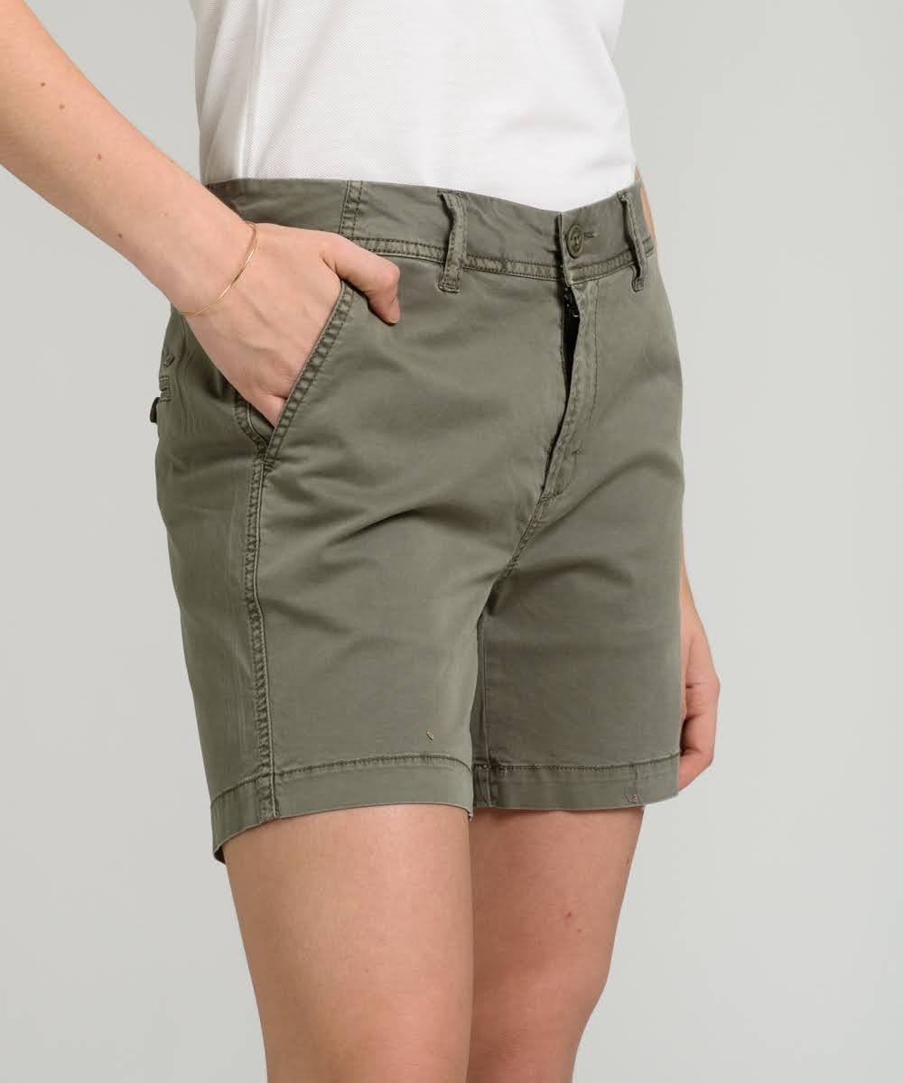 Bermuda Chino Stooges