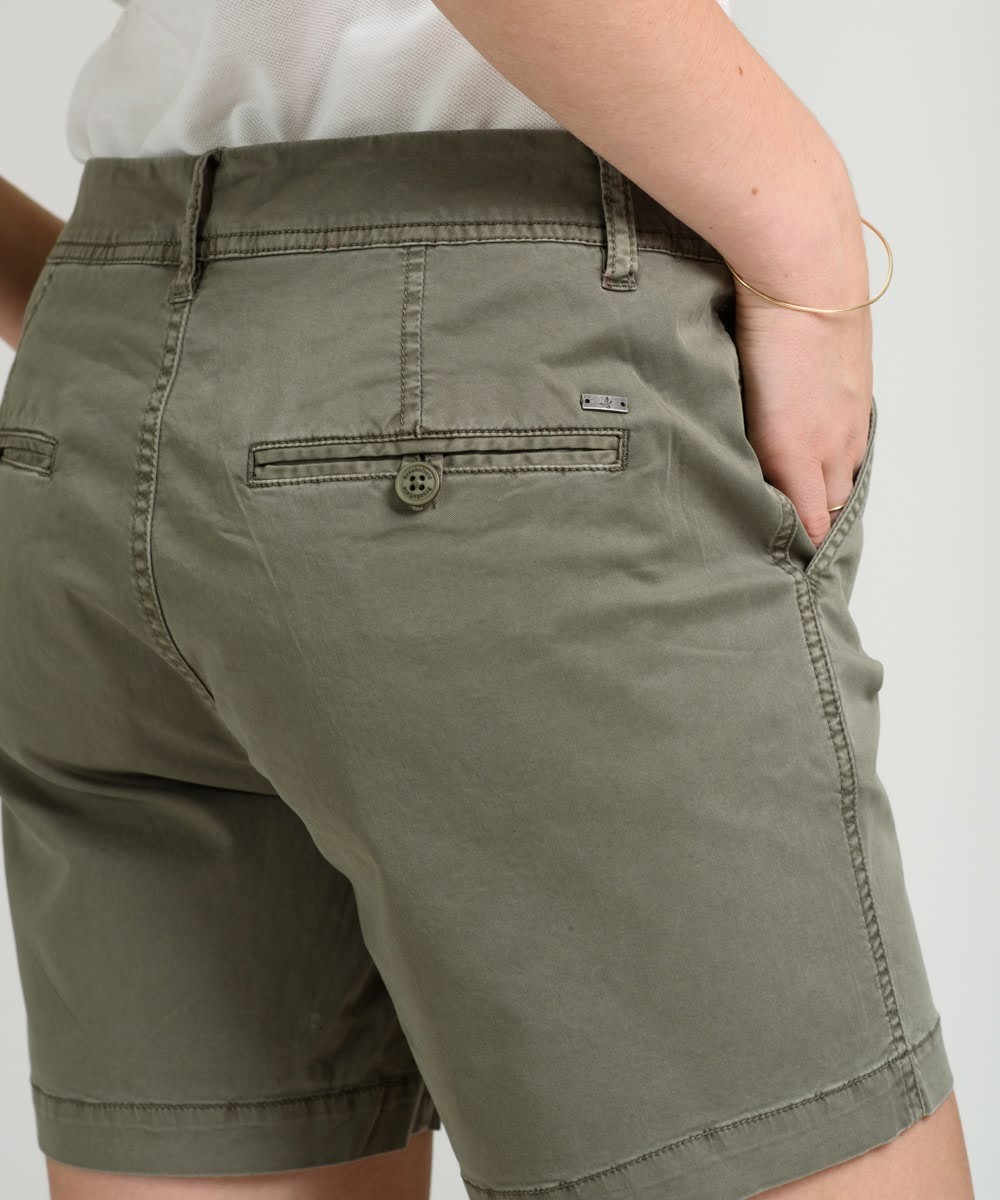 Bermuda Chino Stooges