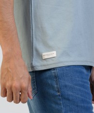 Remera Duck Embroidery