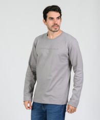 Remera Embossed