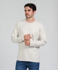 Remera Embossed