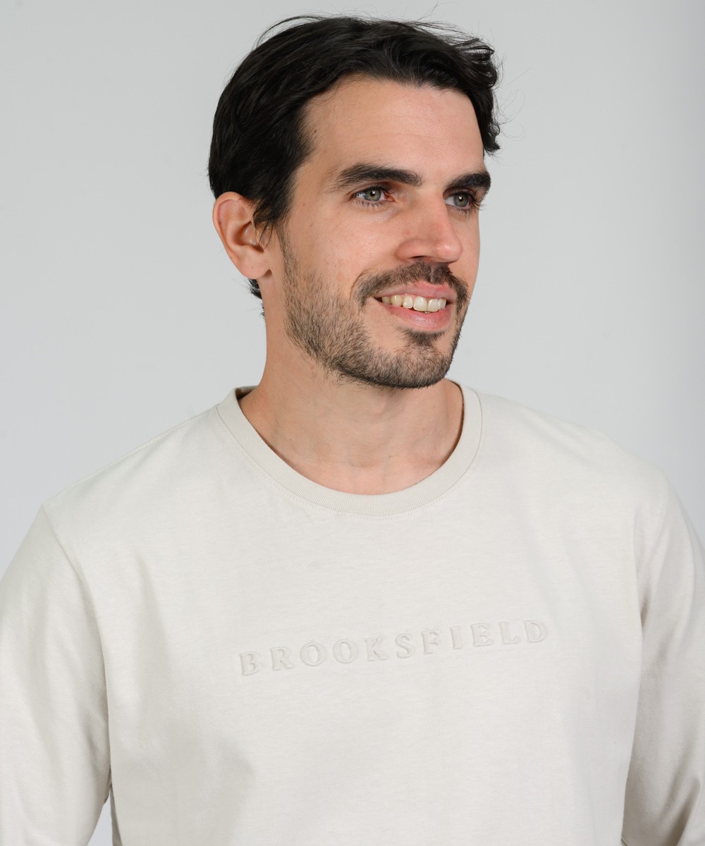 Remera Embossed