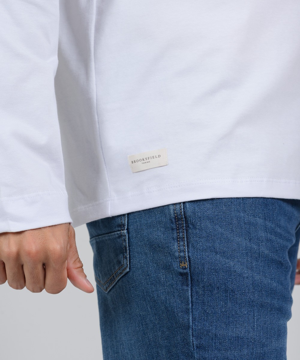 Remera Embossed
