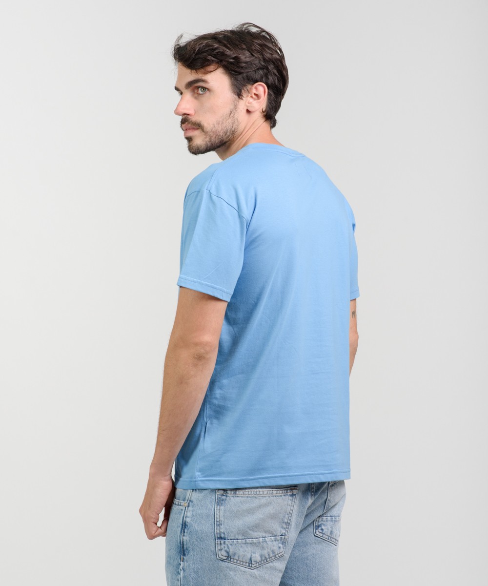 Remera Logo V Relax Fit