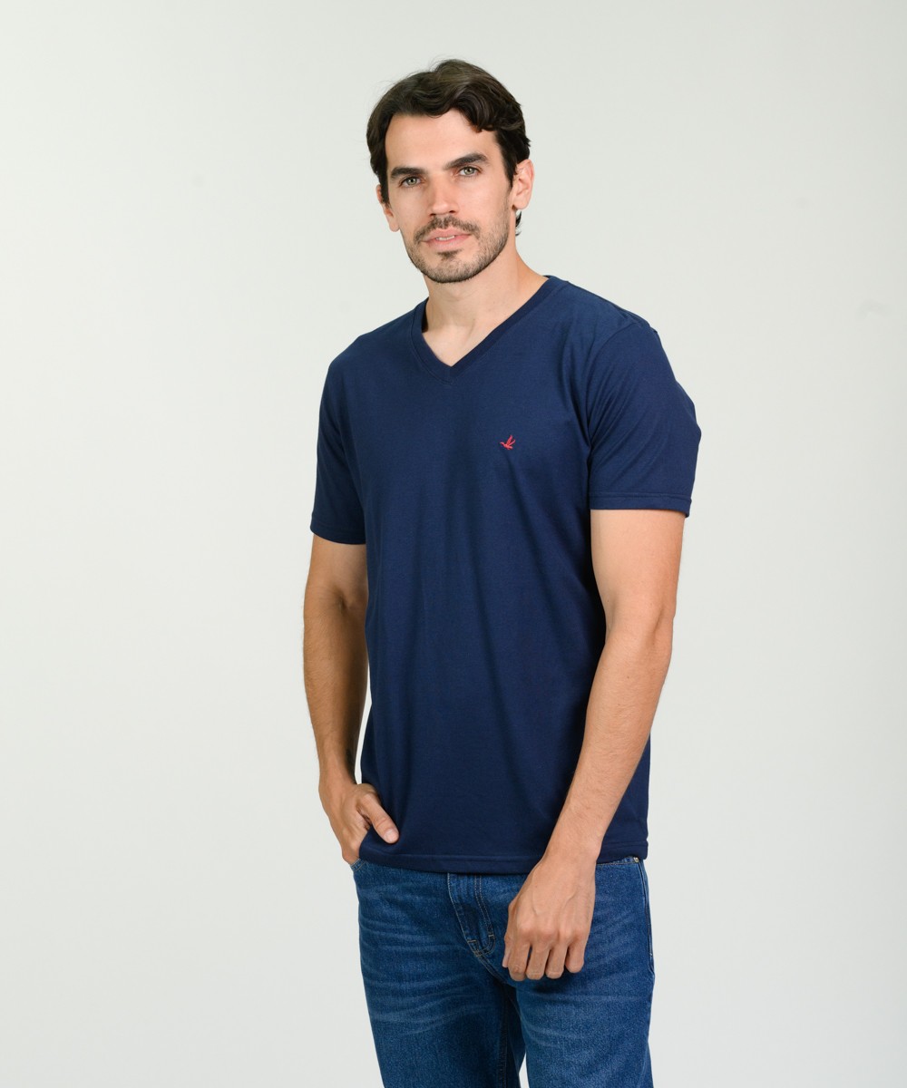 Remera Logo V Embroidery