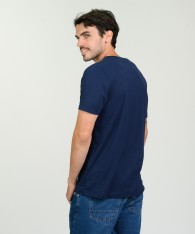 Remera Logo V Embroidery