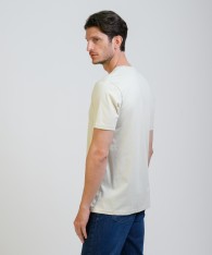 Remera Print Logo 3D