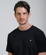 Remera Duck Embroidery