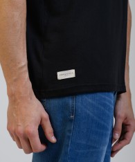 Remera Duck Embroidery