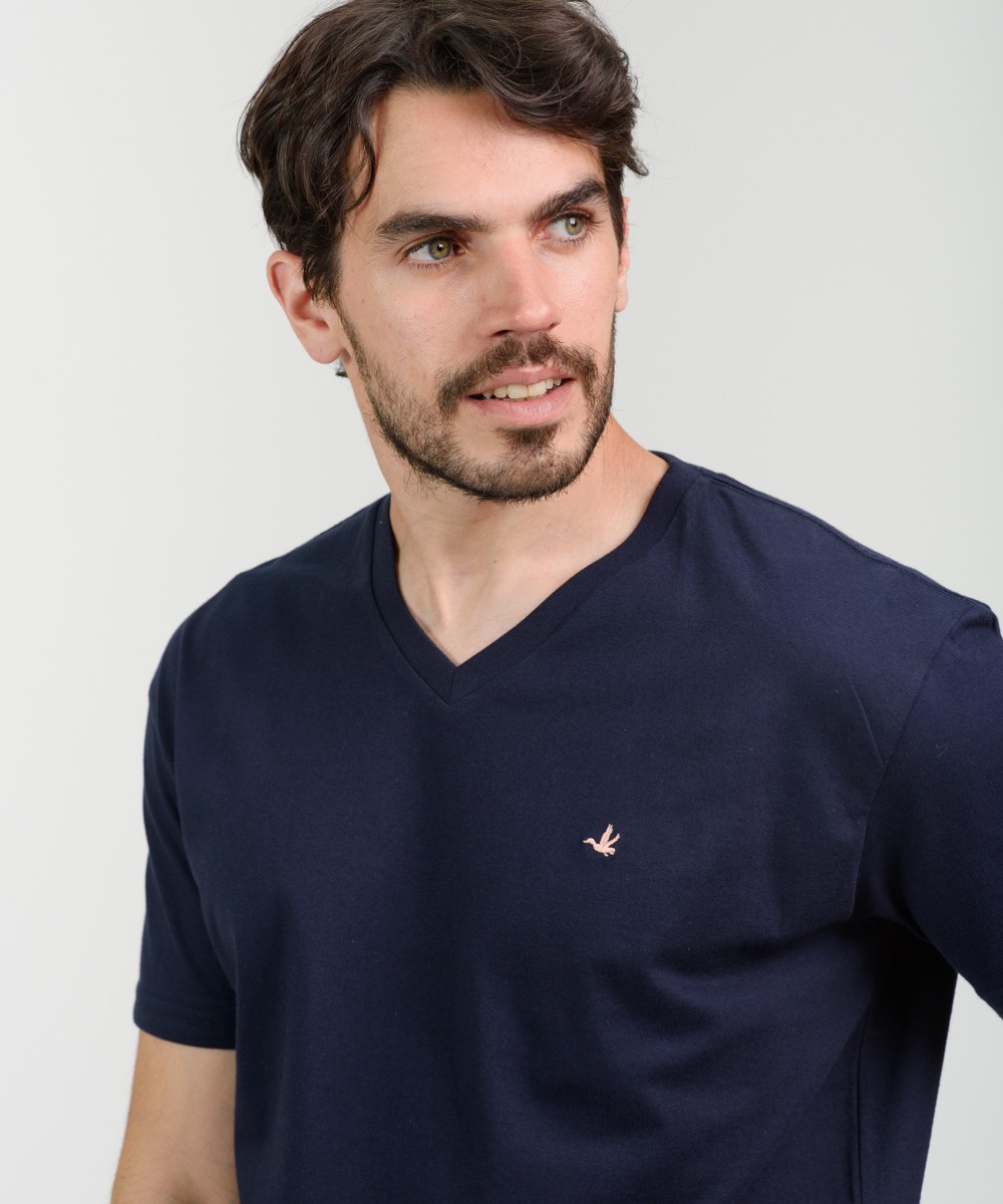 Remera Logo V Relax Fit