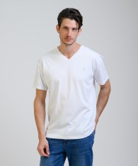 Remera Logo V Embroidery