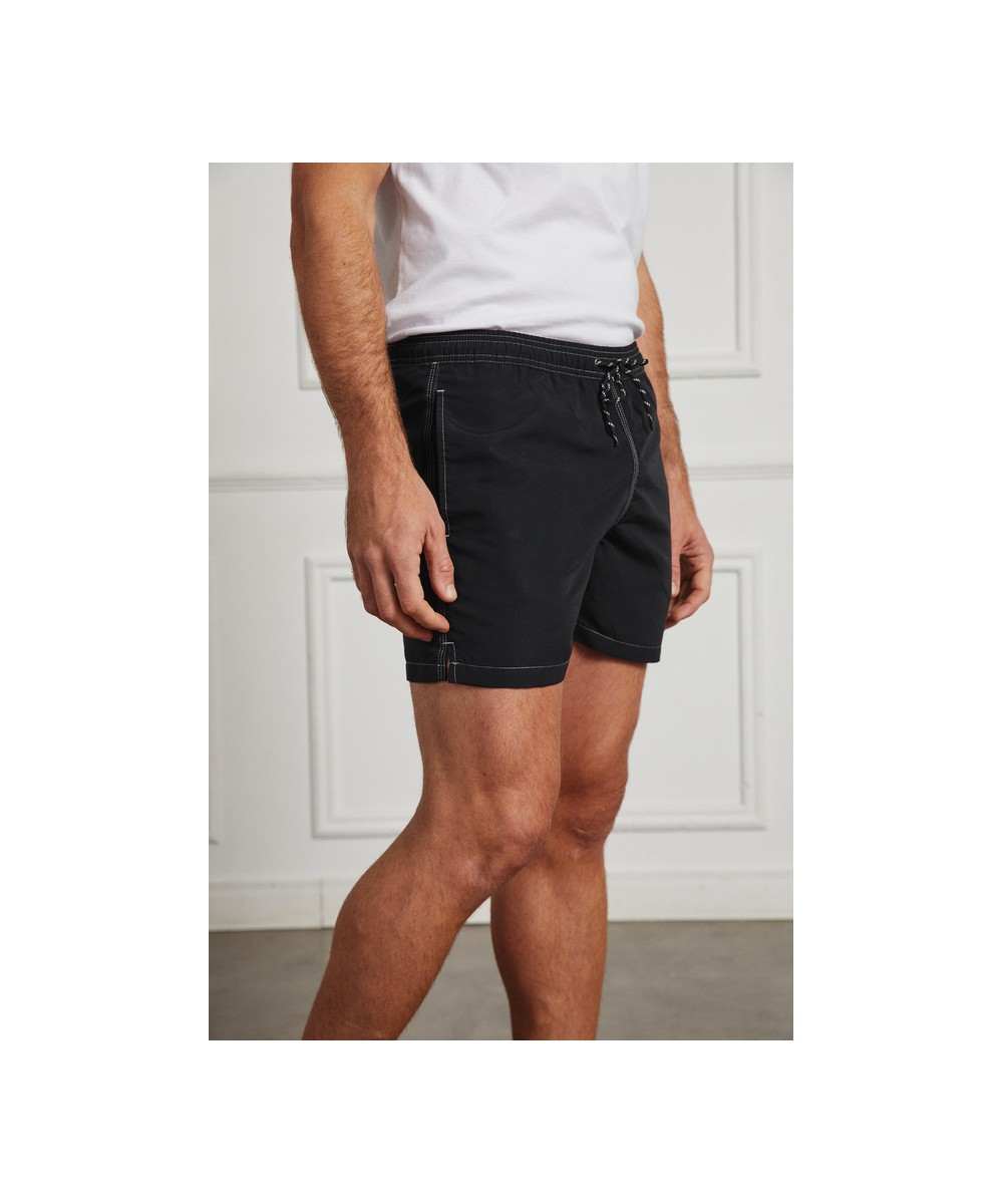 Short Dickson Contrast