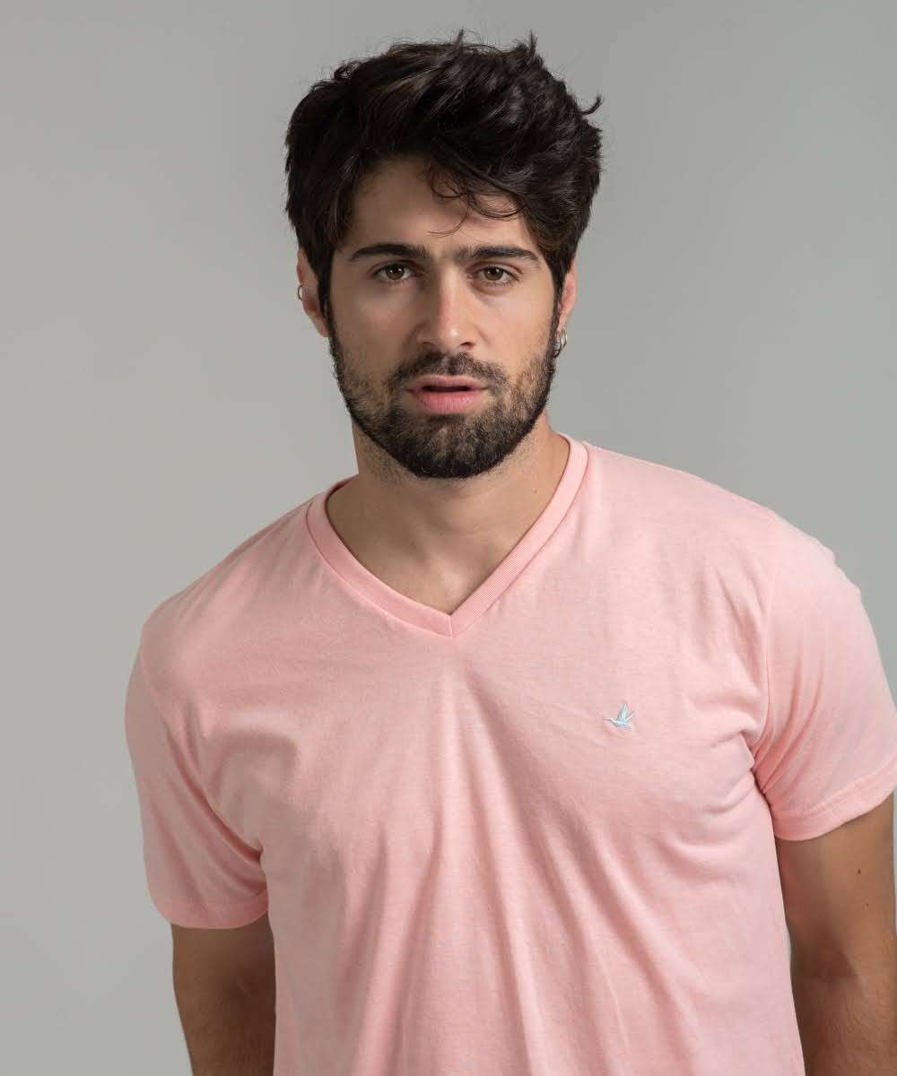 Remera Logo V Embroidery