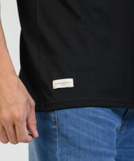 Remera Print Logo 3D