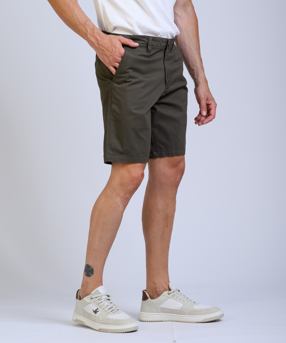 Bermuda Chino Classic