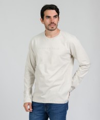 Remera Embossed
