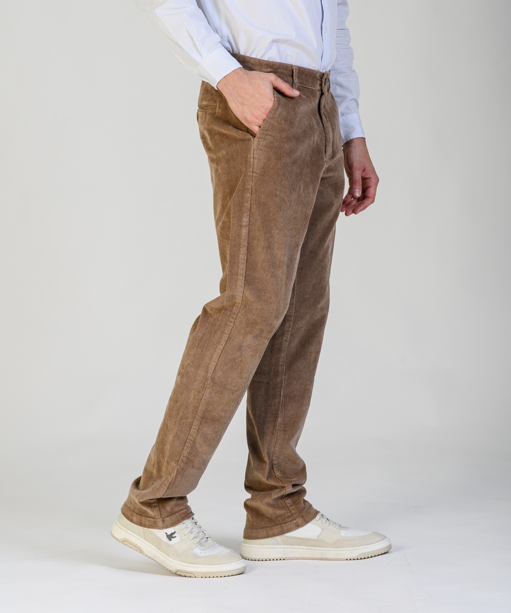 Pantalon Chino Corderoy