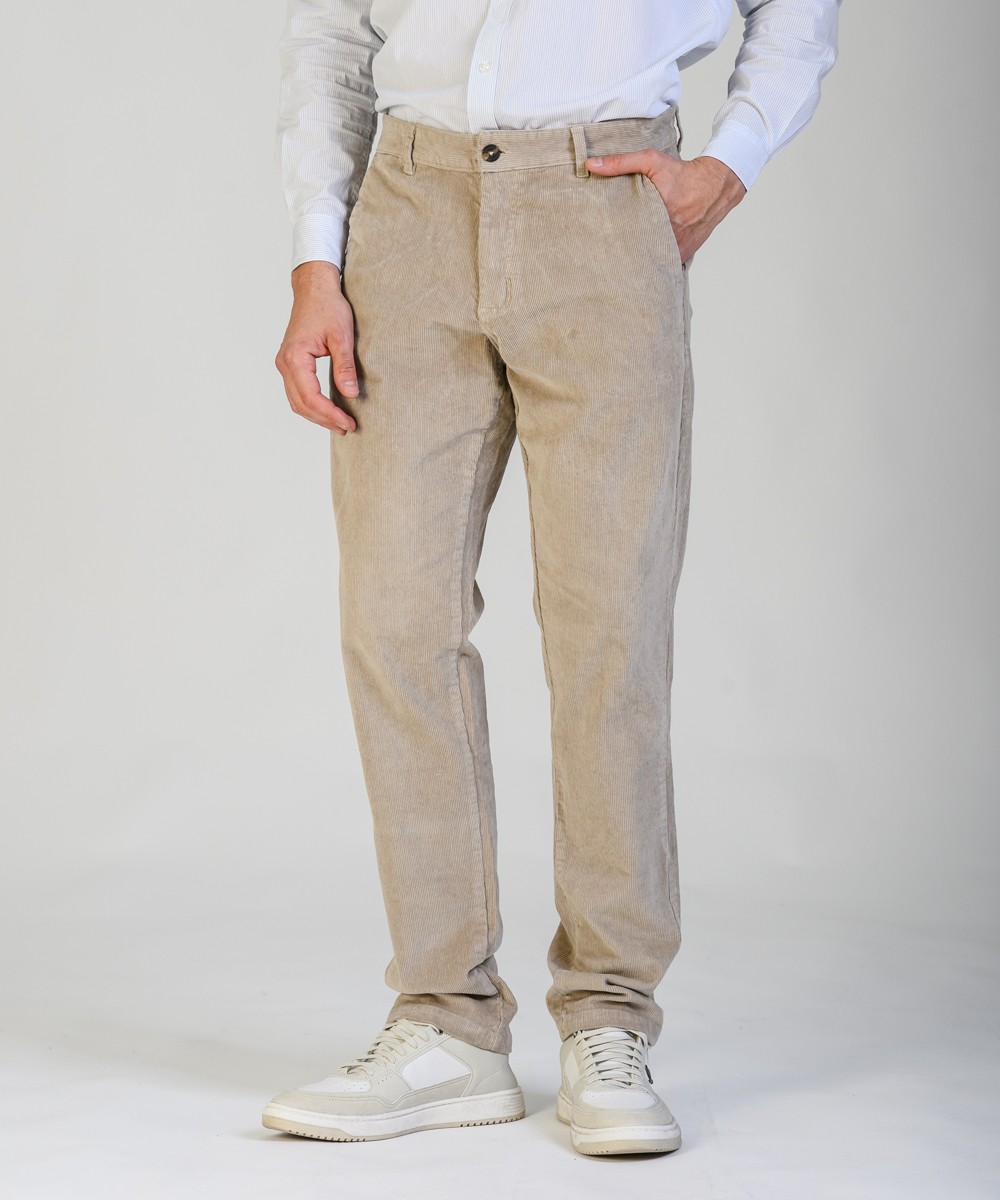 Pantalon Chino Corderoy