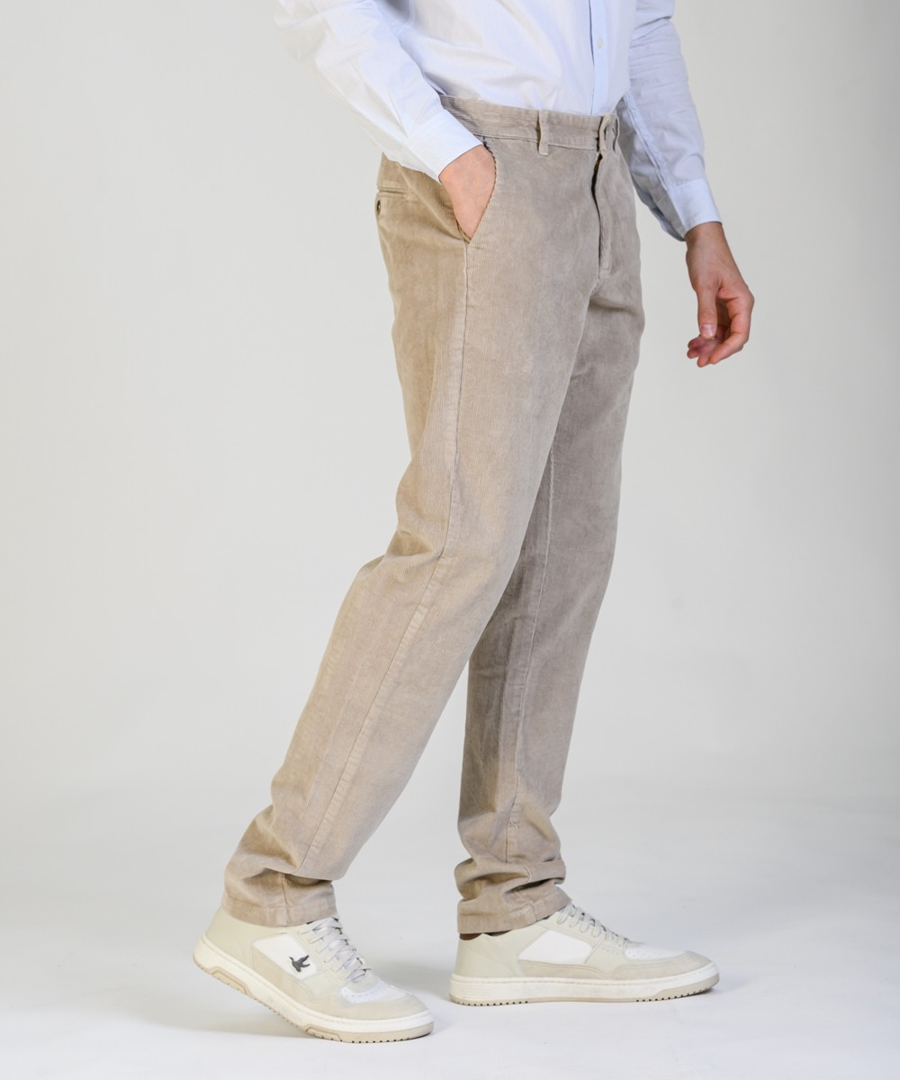 Pantalon Chino Corderoy